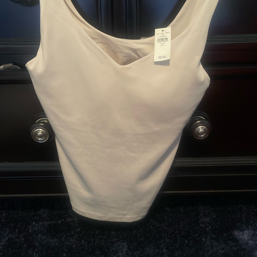 Mid crop tank , bra support